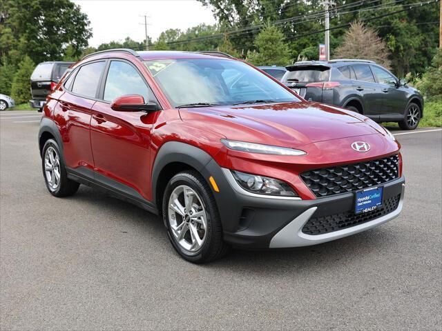 2023 Hyundai KONA SEL — photo 1 of 38