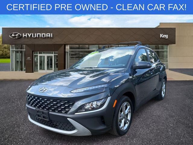 2022 Hyundai KONA SEL — photo 1 of 13