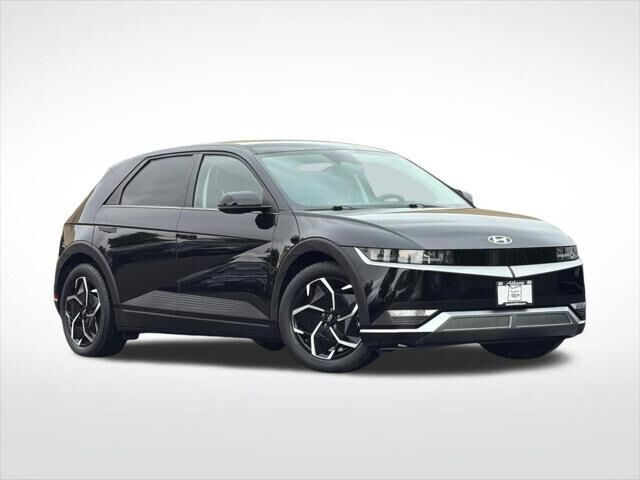 2023 Hyundai IONIQ 5 SE — photo 1 of 38