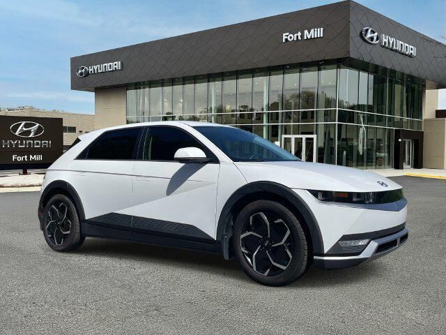 2022 Hyundai IONIQ 5 SE — photo 1 of 13