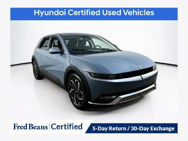 2024 Hyundai IONIQ 5 SE Standard Range