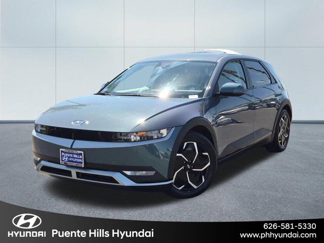 2024 Hyundai IONIQ 5 SE Standard Range — photo 1 of 1