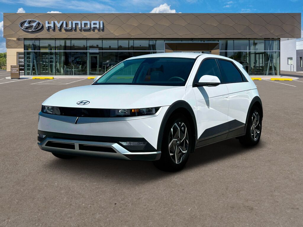 2024 Hyundai IONIQ 5 SE — photo 1 of 13