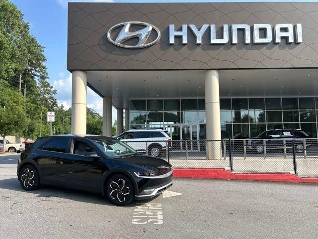 2024 Hyundai IONIQ 5 SE