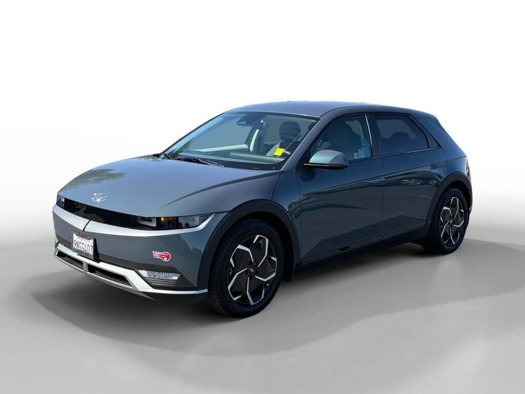 2024 Hyundai IONIQ 5 SE — photo 1 of 1