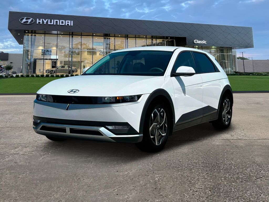 2024 Hyundai IONIQ 5 SE — photo 1 of 26