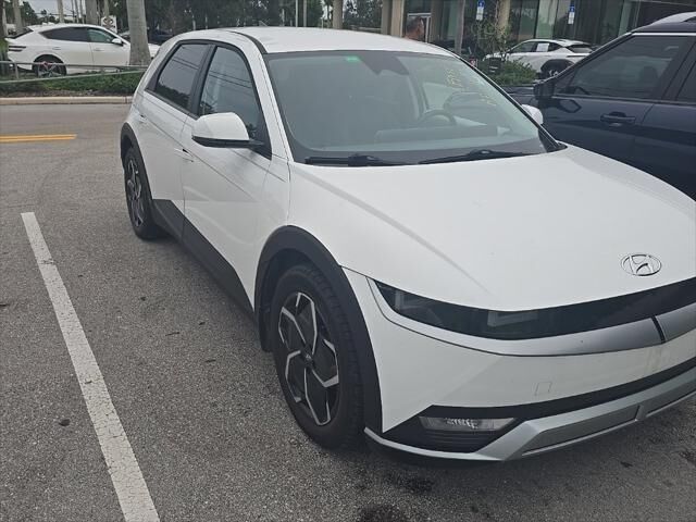 2024 Hyundai IONIQ 5 SEL — photo 1 of 9