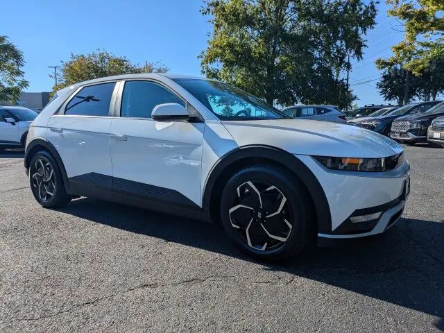 2024 Hyundai IONIQ 5 SEL