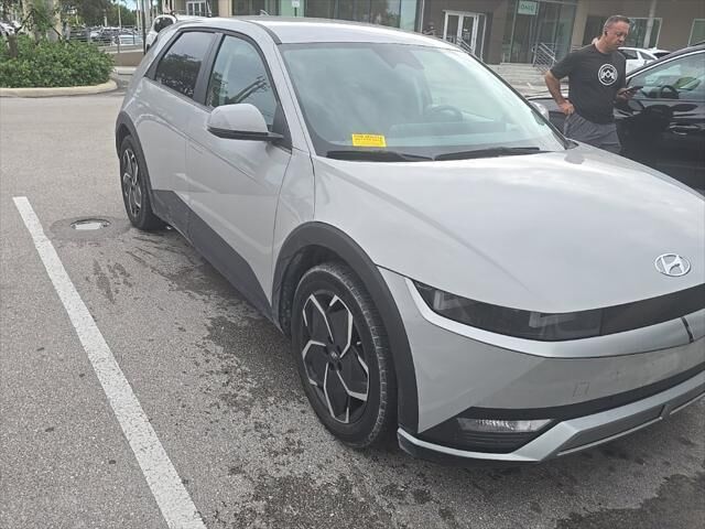 2024 Hyundai IONIQ 5 SEL — photo 1 of 9