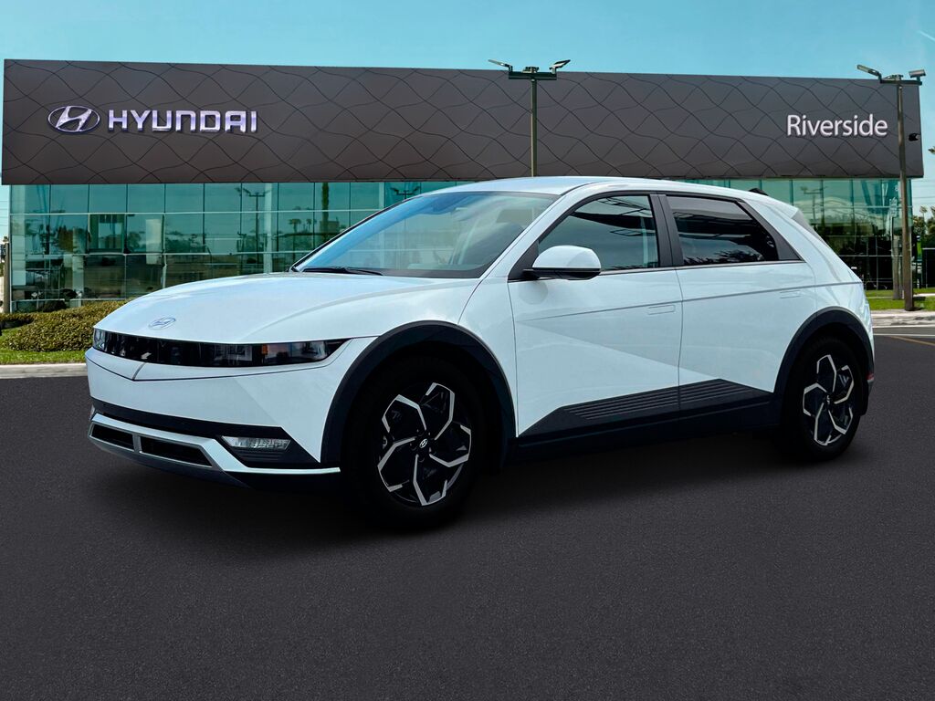 2024 Hyundai IONIQ 5 SEL — photo 1 of 12