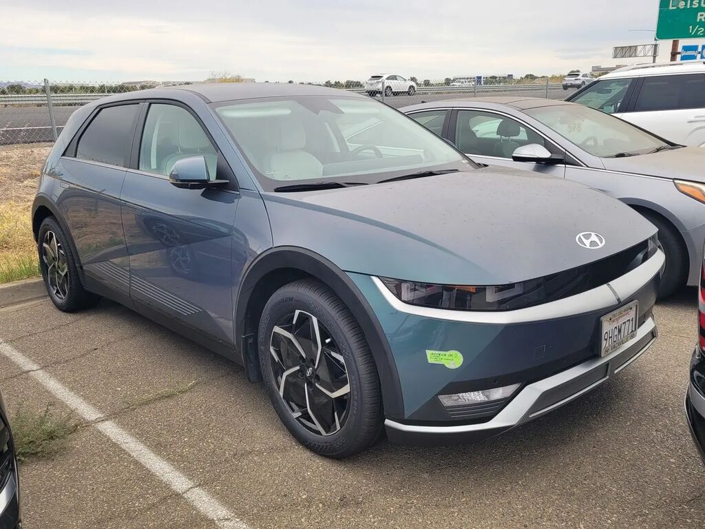 2023 Hyundai IONIQ 5 SEL — photo 1 of 3