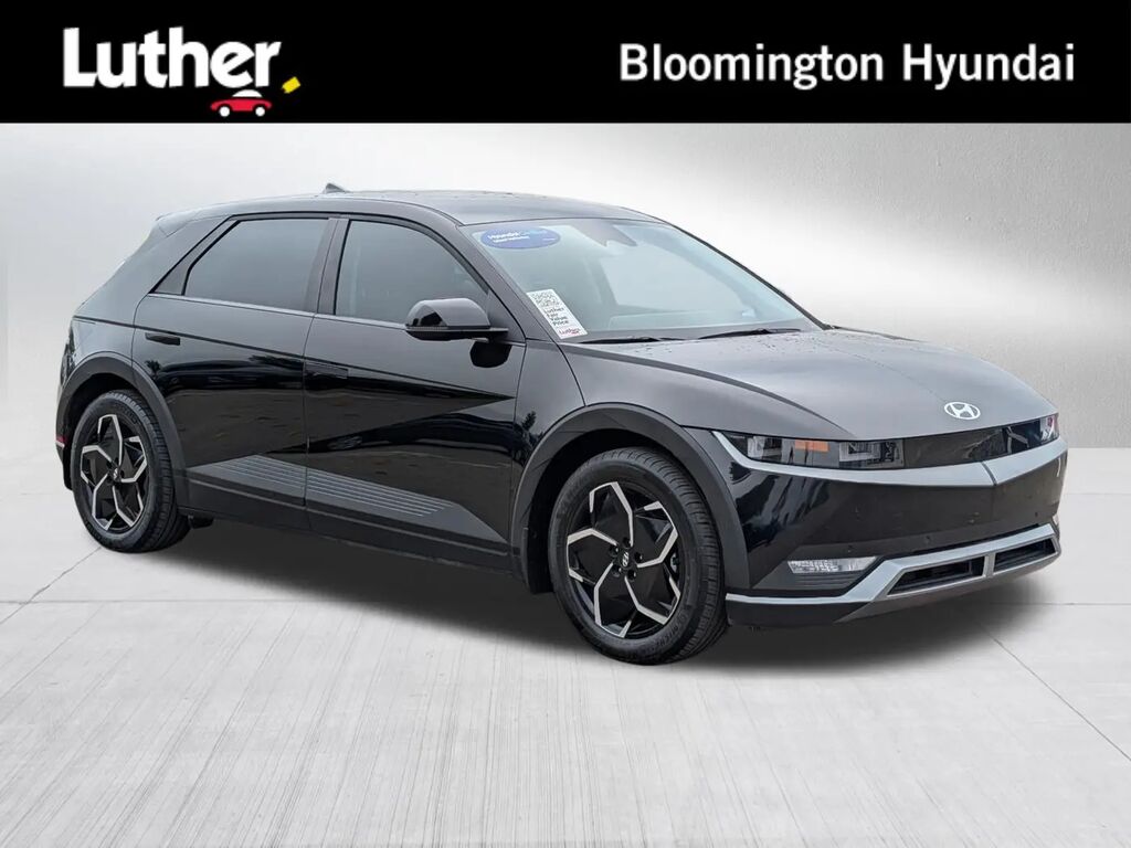 2023 Hyundai IONIQ 5 SEL — photo 1 of 13
