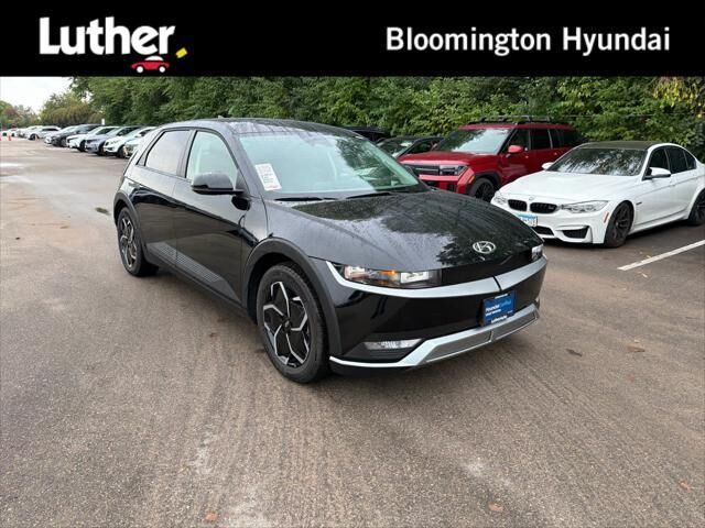 2024 Hyundai IONIQ 5 SEL — photo 1 of 11