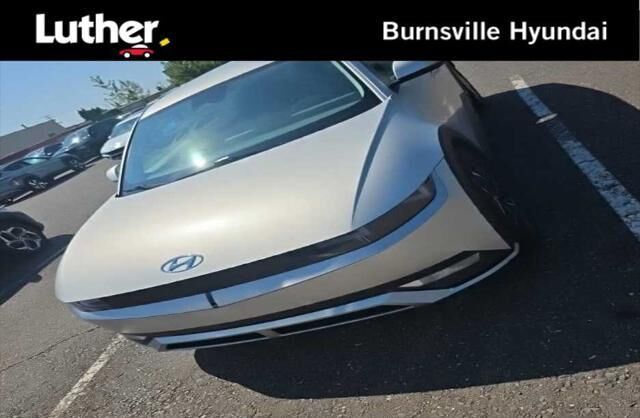 2024 Hyundai IONIQ 5 SEL — photo 1 of 13