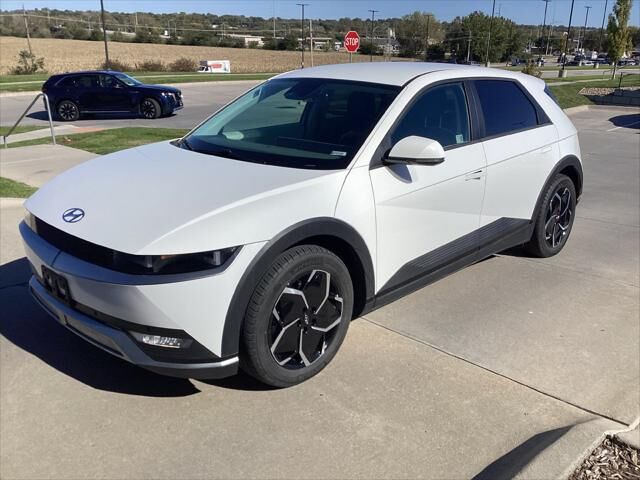 2024 Hyundai IONIQ 5 SEL