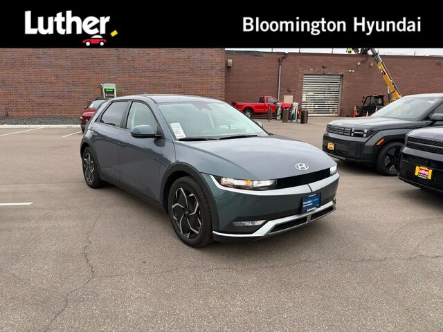 2024 Hyundai IONIQ 5 SEL