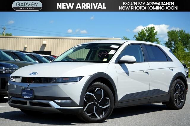 2024 Hyundai IONIQ 5 SEL — photo 1 of 14