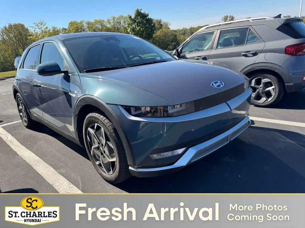 2024 Hyundai IONIQ 5 SEL — photo 1 of 4