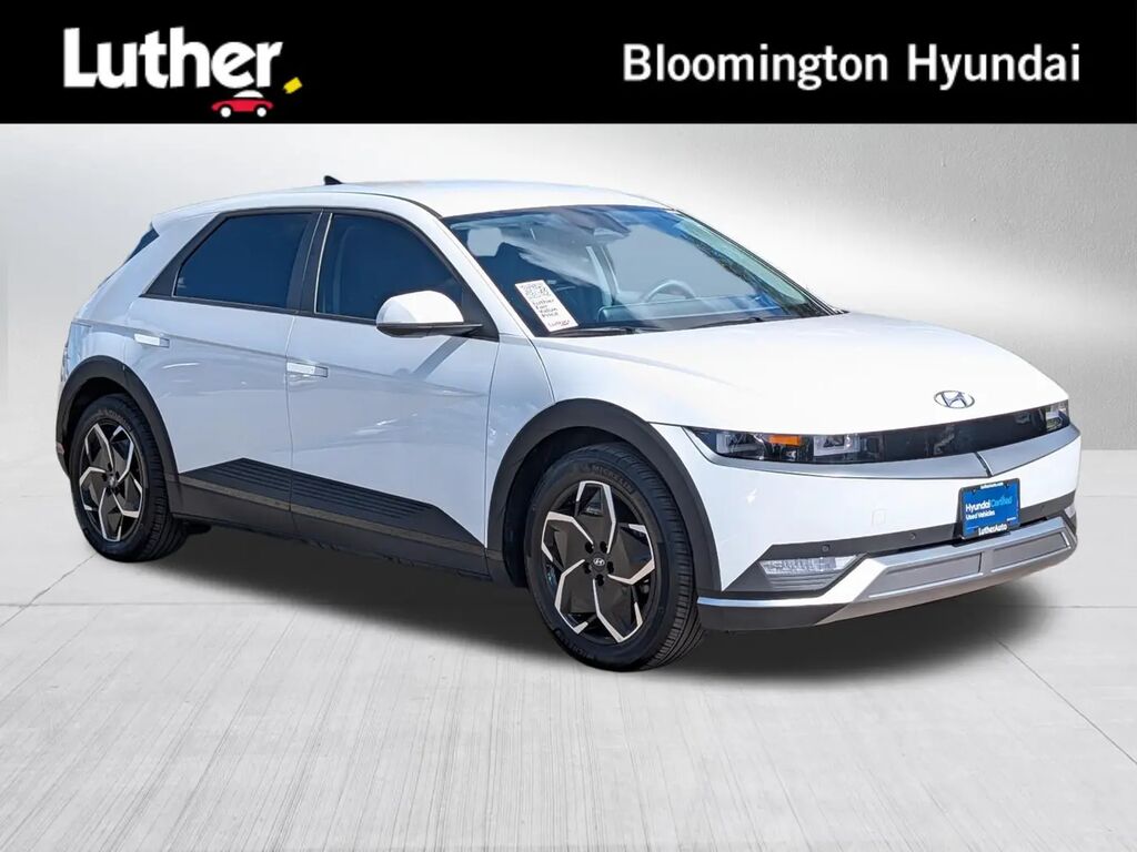 2024 Hyundai IONIQ 5 SEL — photo 1 of 13