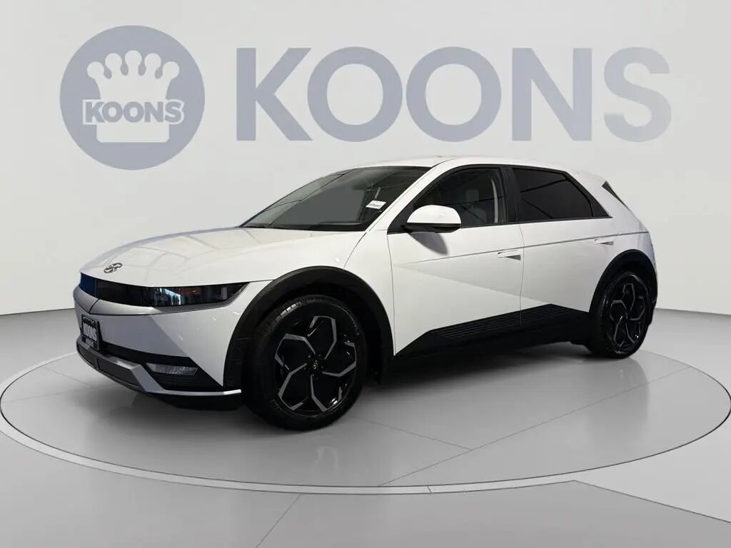 2024 Hyundai IONIQ 5 SEL — photo 1 of 13