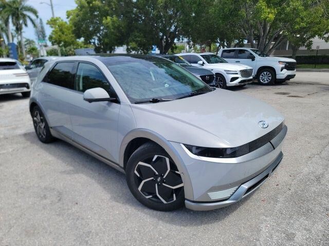 2023 Hyundai IONIQ 5 Limited — photo 1 of 10