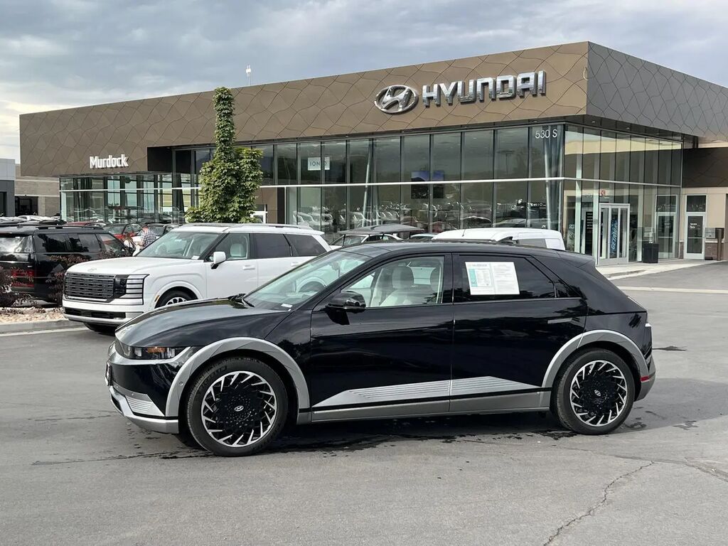 2024 Hyundai IONIQ 5 Limited — photo 1 of 13