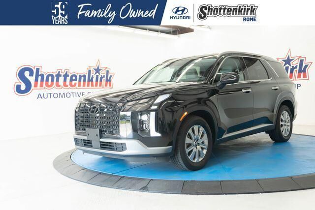 2025 Hyundai PALISADE SEL — photo 1 of 13