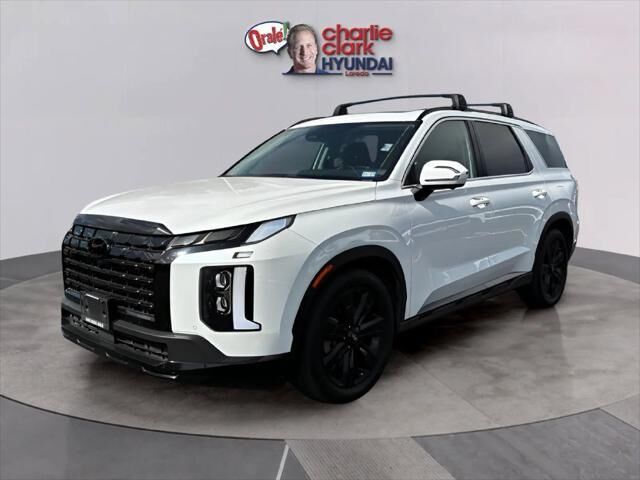 2025 Hyundai PALISADE XRT — photo 1 of 13