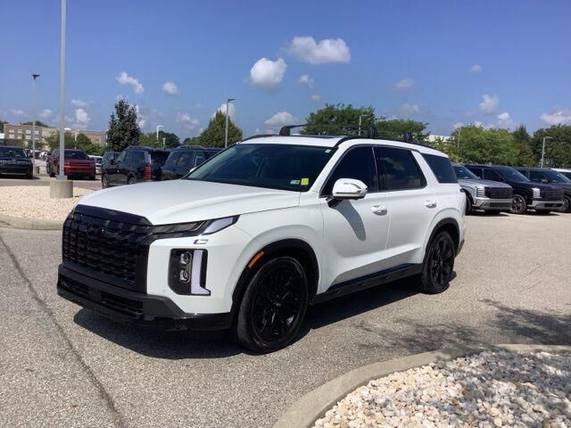 2025 Hyundai PALISADE XRT — photo 1 of 37