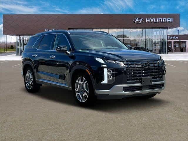 2025 Hyundai PALISADE SEL Premium — photo 1 of 13