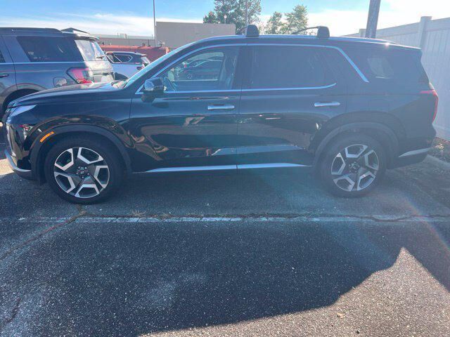2023 Hyundai PALISADE SEL — photo 1 of 5