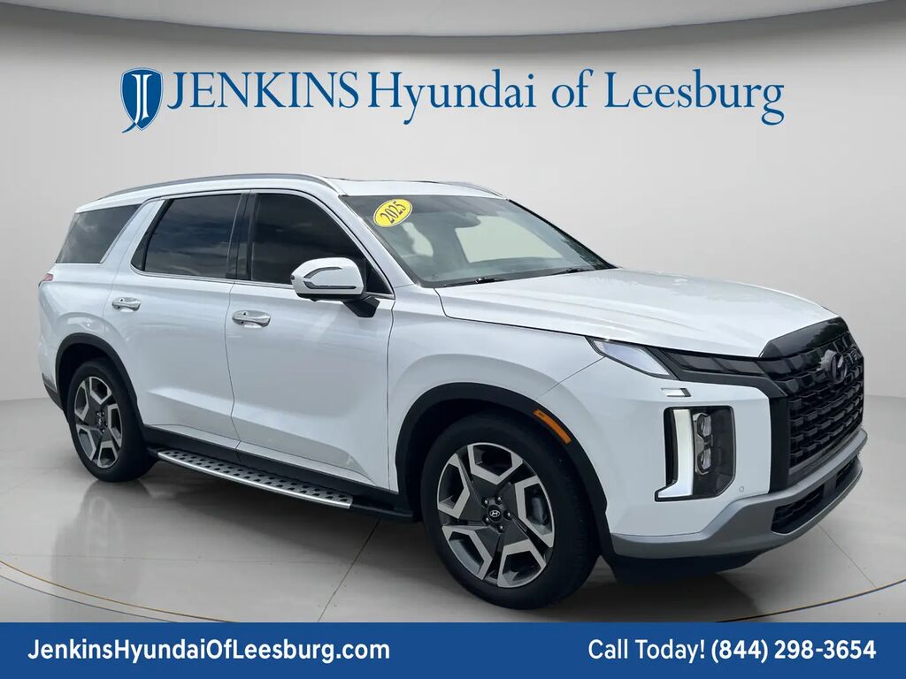 2025 Hyundai PALISADE SEL Premium — photo 1 of 13
