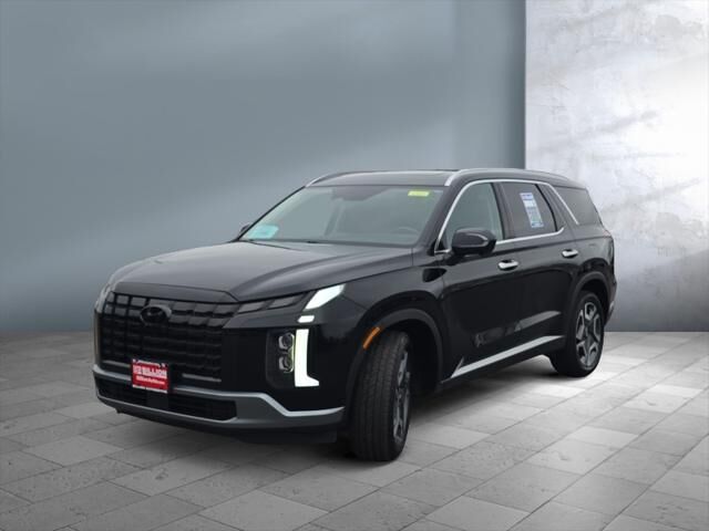 2025 Hyundai PALISADE SEL Premium — photo 1 of 13