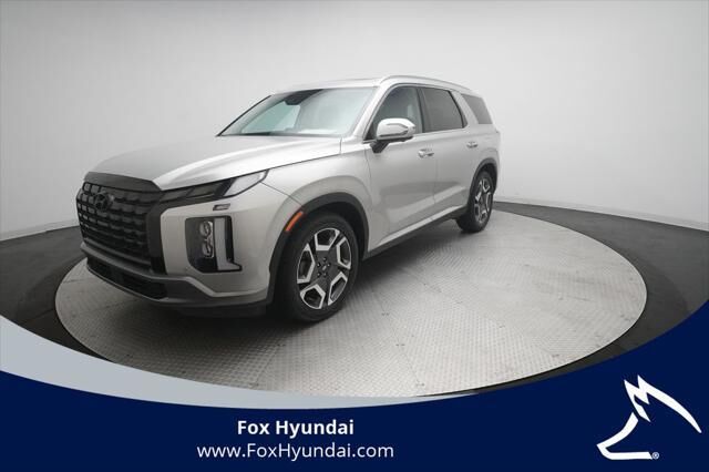 2024 Hyundai PALISADE Limited — photo 1 of 12