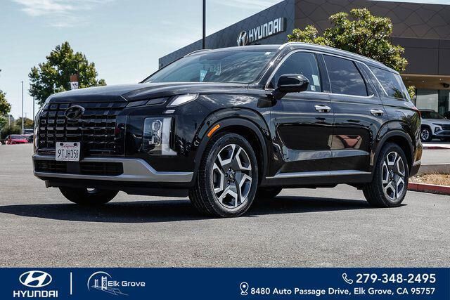 2024 Hyundai PALISADE Limited — photo 1 of 13