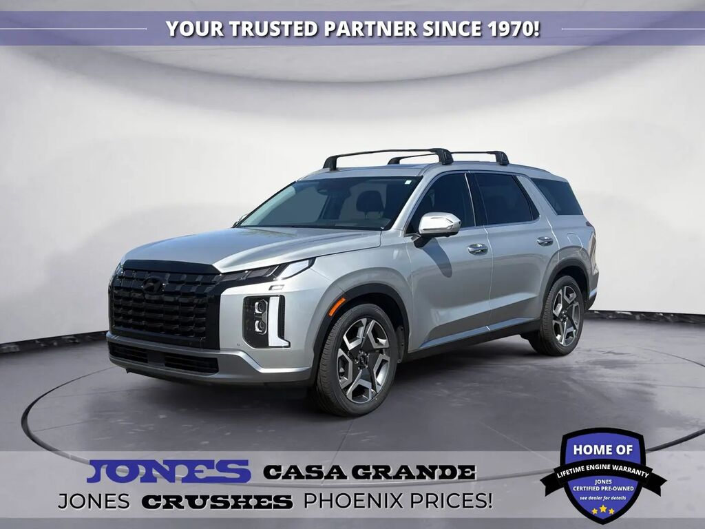 2024 Hyundai PALISADE Limited — photo 1 of 12