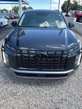 2024 Hyundai PALISADE Limited — photo 1 of 2