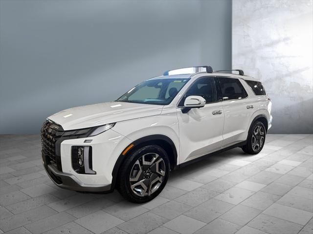2024 Hyundai PALISADE Limited — photo 1 of 26