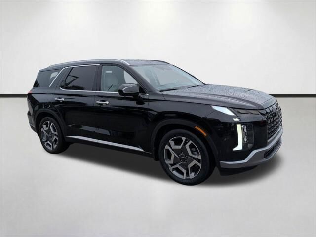 2023 Hyundai PALISADE Limited — photo 1 of 13