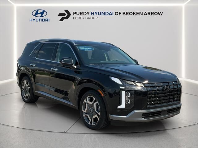 2025 Hyundai PALISADE Limited — photo 1 of 13