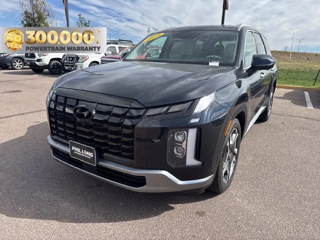 2024 Hyundai PALISADE Limited — photo 1 of 13