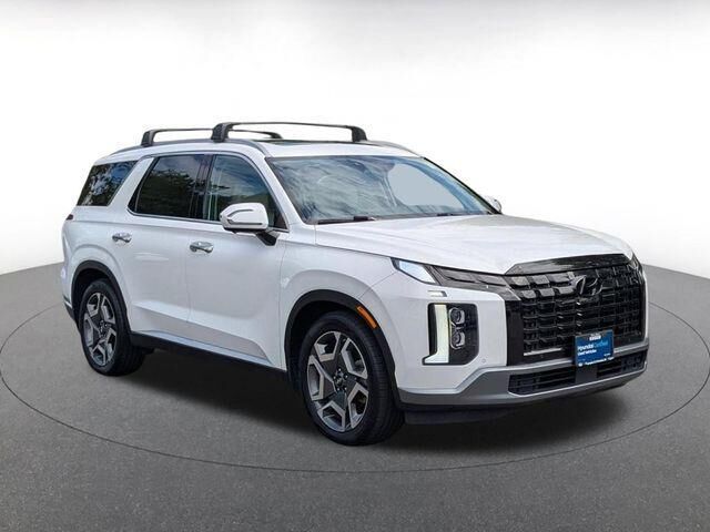 2023 Hyundai PALISADE Limited — photo 1 of 13