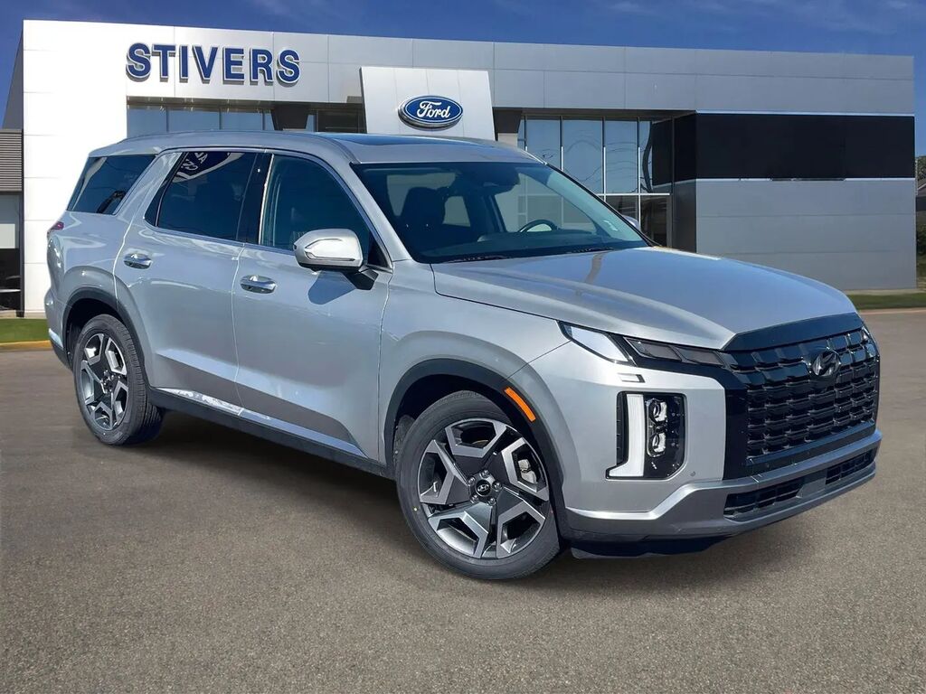 2024 Hyundai PALISADE Limited — photo 1 of 13