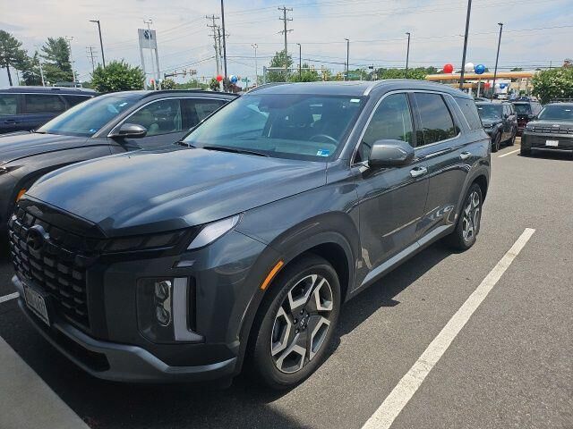 2024 Hyundai PALISADE Limited — photo 1 of 14