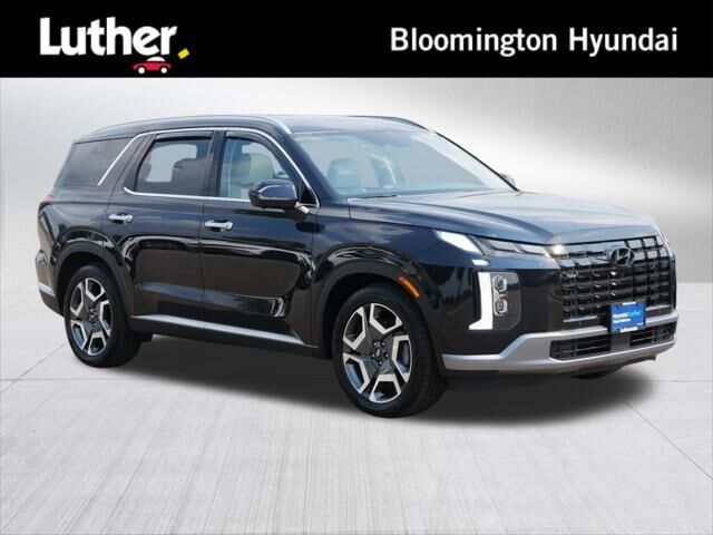 2023 Hyundai PALISADE Limited — photo 1 of 26