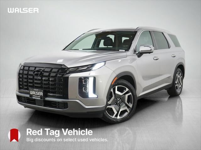 2025 Hyundai PALISADE Limited — photo 1 of 12