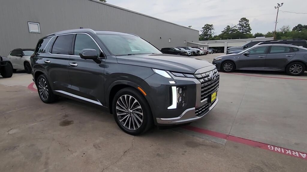 2025 Hyundai Palisade Calligraphy — photo 1 of 7