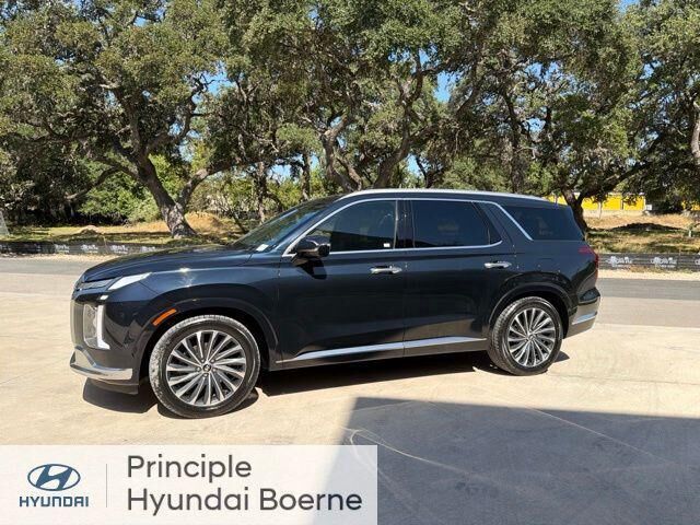 2024 Hyundai PALISADE Calligraphy — photo 1 of 38