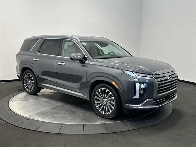 2024 Hyundai PALISADE Calligraphy — photo 1 of 26