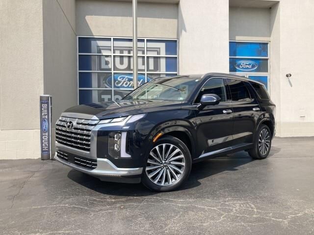 2025 Hyundai PALISADE Calligraphy — photo 1 of 26